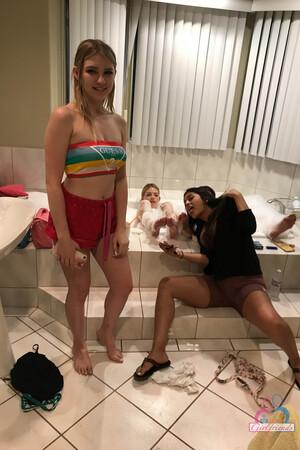 Original 2000 px/ 3000 px