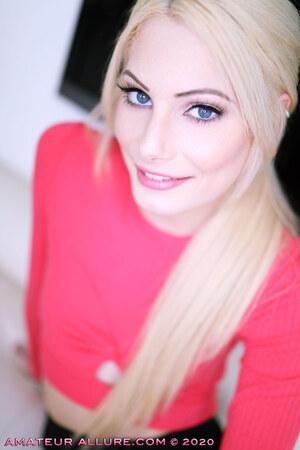 Original 2560 px/ 3840 px