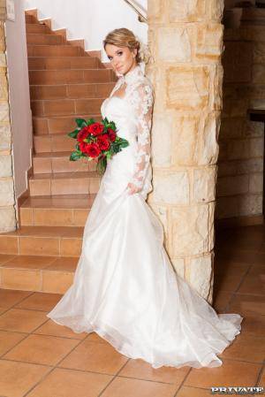 Original 1067 px/ 1600 px