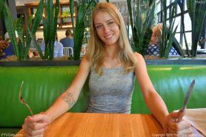 Original 1280 px/ 852 px