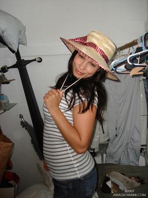 #AriaGiovanni Aria Giovanni White Tank & Floral Panty