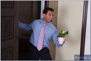 Original 850 px/ 573 px