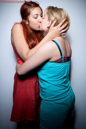 Original 981 px/ 1472 px