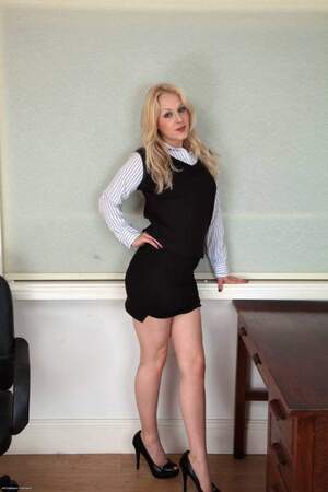 Original 1066 px/ 1600 px