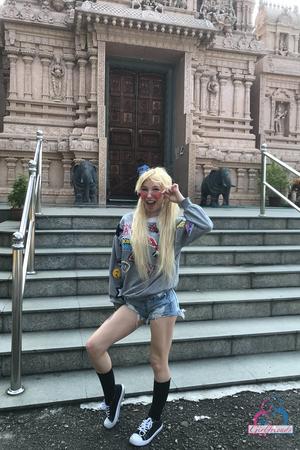 Original 2000 px/ 3000 px