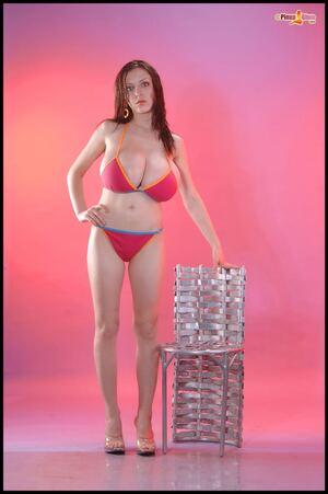 Original 851 px/ 1280 px