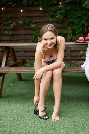 Original 4672 px/ 7008 px