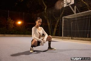 Original 2999 px/ 2000 px