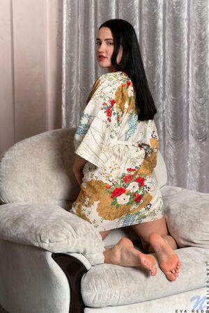 #Nubiles Eva Red Fire