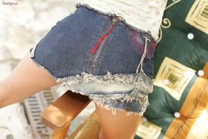 Original 1280 px/ 854 px