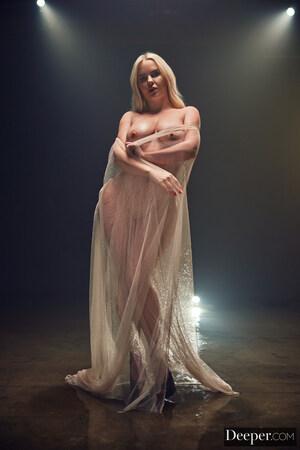 Original 2000 px/ 2999 px