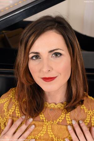 Original 3203 px/ 4800 px