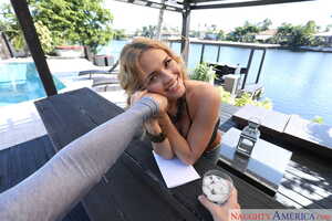 Original 2500 px/ 1667 px