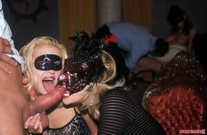 Original 1600 px/ 1053 px