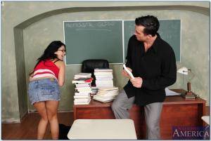 Original 850 px/ 570 px