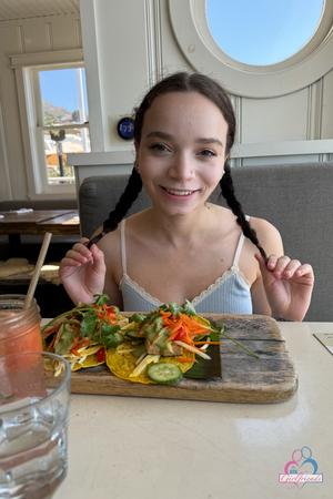 Original 2000 px/ 3000 px