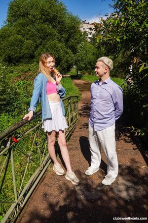 Original 4000 px/ 6000 px