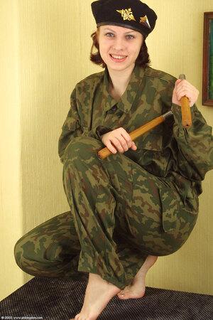 Original 682 px/ 1024 px