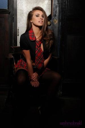 Original 681 px/ 1024 px