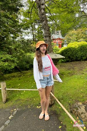 Original 2000 px/ 3000 px