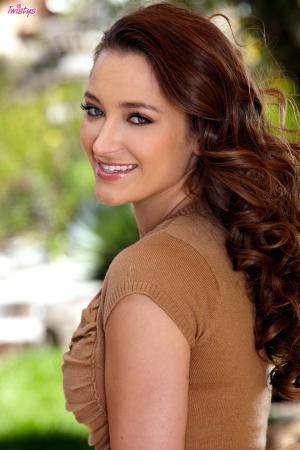 Original 1066 px/ 1600 px