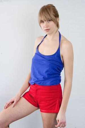 Original 854 px/ 1280 px