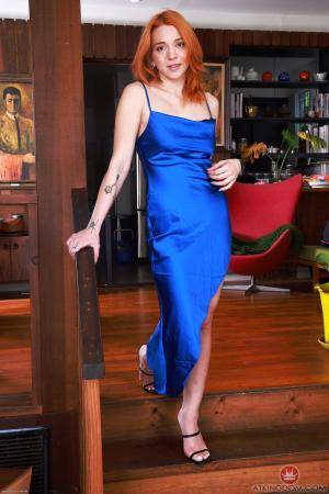 #AmKingdom - Babes Series 5 Softcore 160 Riley Jean