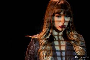 Original 2999 px/ 2000 px