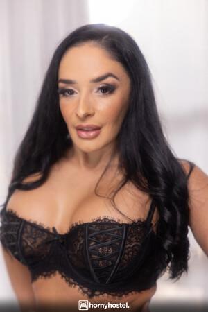 Original 2561 px/ 3840 px