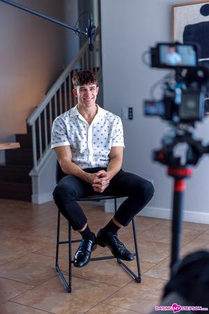 Original 5464 px/ 8192 px