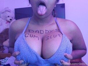 Original 575 px/ 431 px