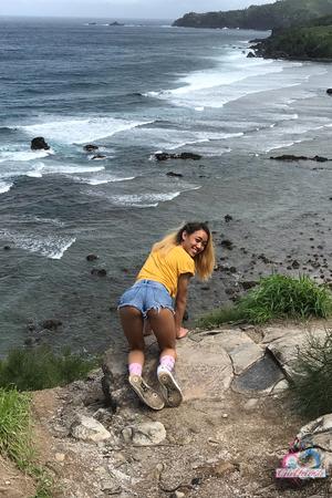 Original 2000 px/ 3000 px