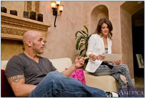 Original 850 px/ 571 px