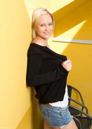 Original 1982 px/ 2776 px