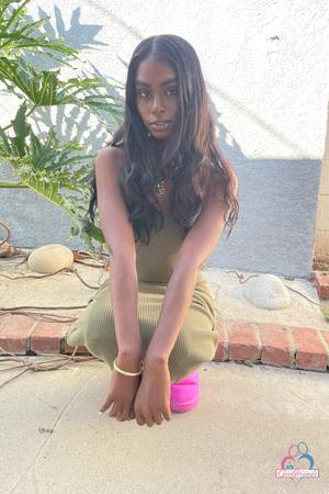 Original 2000 px/ 3000 px