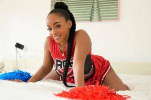 Original 2500 px/ 1670 px