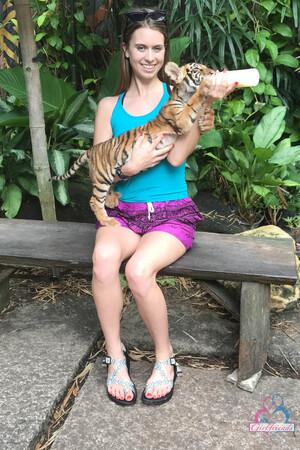 Original 2000 px/ 3000 px