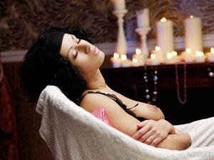 Original 1024 px/ 766 px