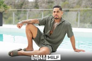 Original 3234 px/ 2160 px