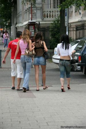 Original 2558 px/ 3840 px