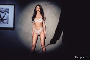 Original 2999 px/ 2000 px