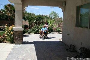 Original 900 px/ 600 px