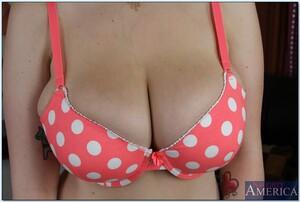 Original 850 px/ 571 px