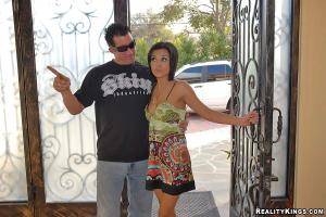 Original 900 px/ 602 px