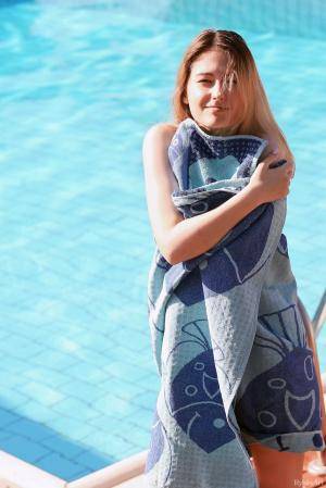 Original 854 px/ 1280 px