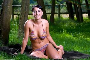 Original 1648 px/ 1098 px