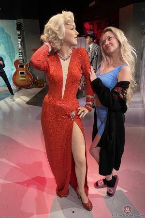 Original 2000 px/ 3000 px