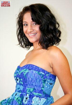 Original 887 px/ 1280 px