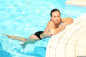 Original 2495 px/ 1663 px