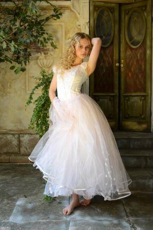 Original 855 px/ 1280 px